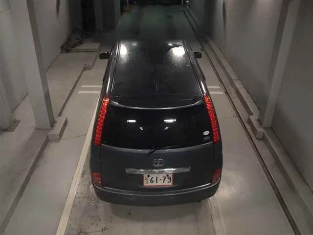 Toyota ISIS