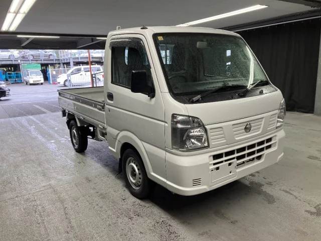 Nissan CLIPPER TRUCK