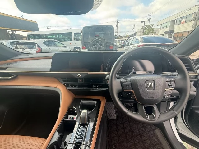 Toyota CROWN SPORT