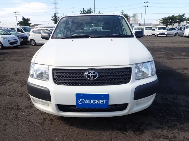 Toyota SUCCEED