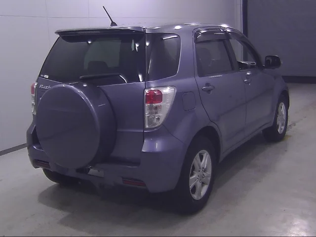 Toyota RUSH