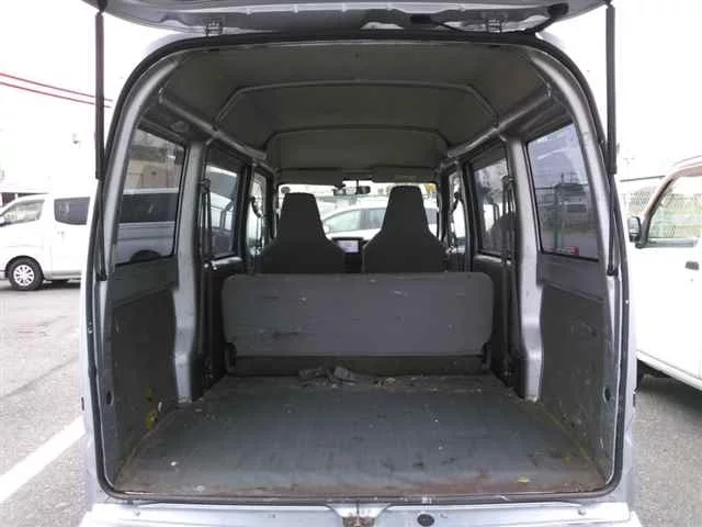 Nissan CLIPPER VAN