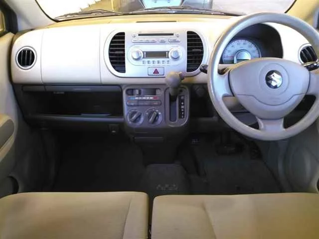 Suzuki MRWAGON