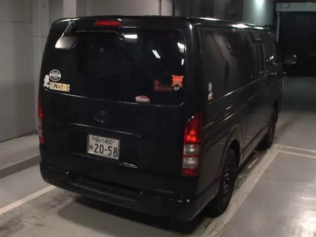 Toyota HIACE VAN