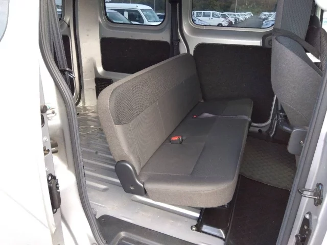 Nissan NV200