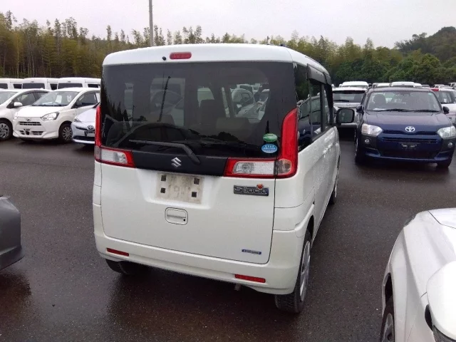 Suzuki SPACIA