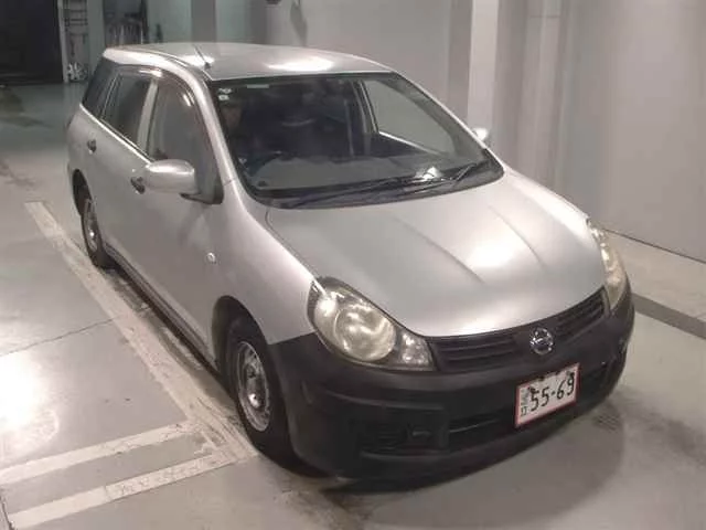 Nissan AD