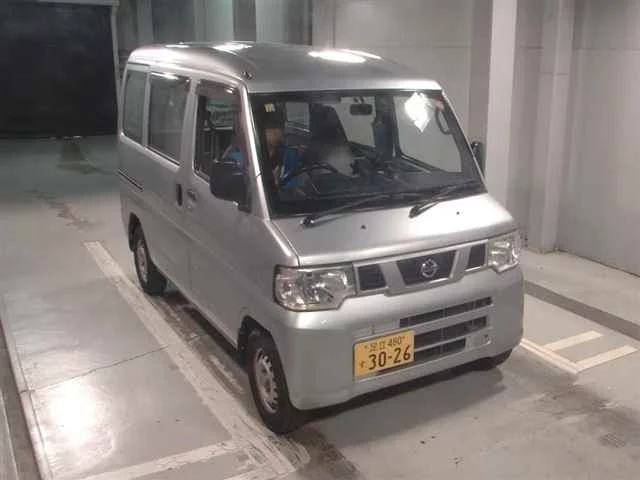Nissan CLIPPER VAN