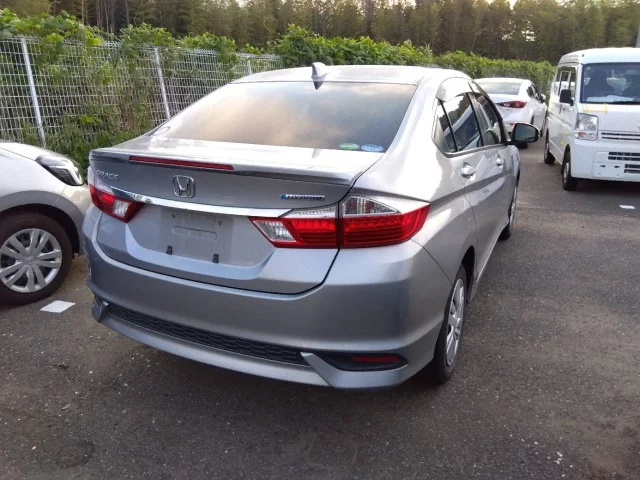 Honda GRACE