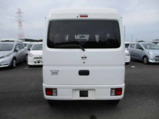 Nissan CLIPPER VAN