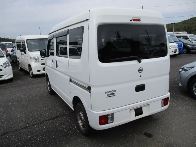 Nissan CLIPPER VAN