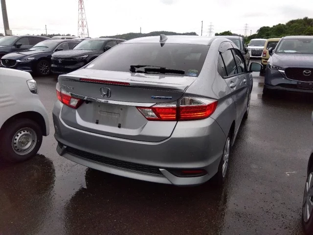 Honda GRACE