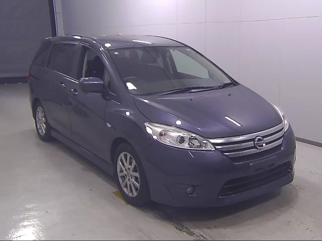 Nissan LAFESTA