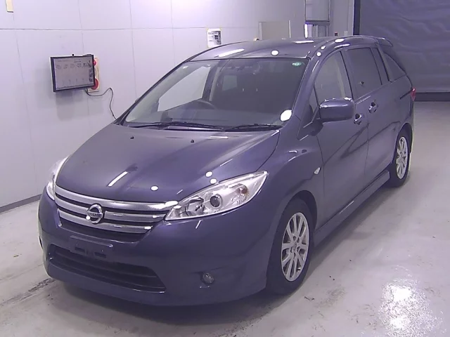 Nissan LAFESTA