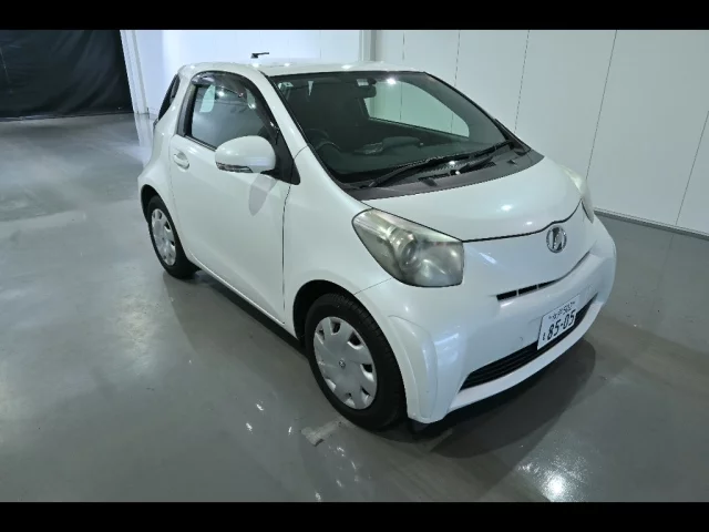 Toyota IQ