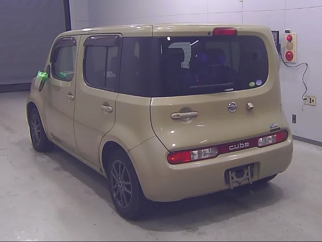 Nissan CUBE