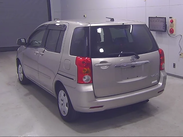 Toyota RAUM