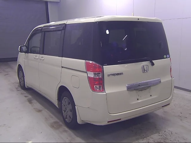 Honda STEP WAGON