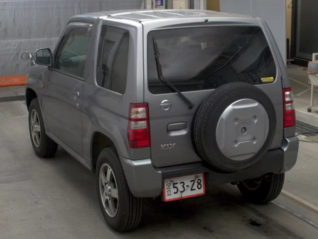 Nissan KIX
