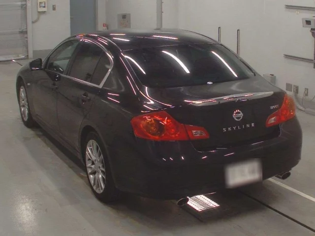 Nissan SKYLINE