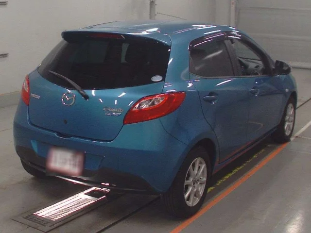 Mazda DEMIO