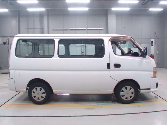 Nissan CARAVAN VAN