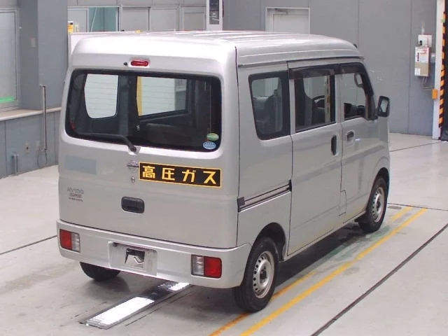 Nissan CLIPPER VAN