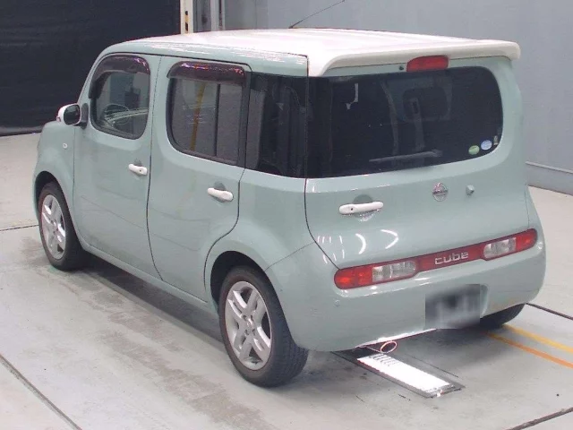 Nissan CUBE