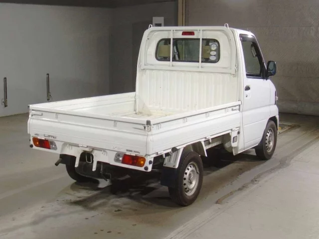 Nissan CLIPPER TRUCK