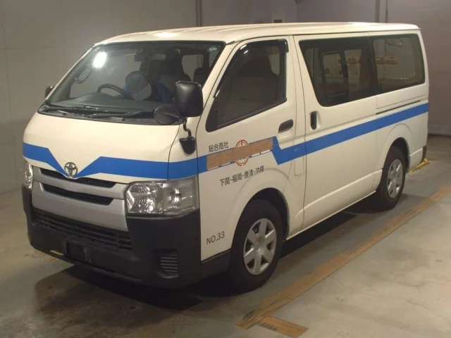Toyota HIACE VAN