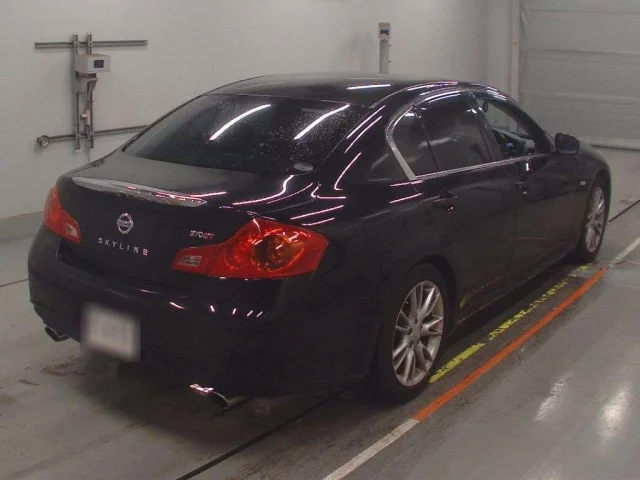 Nissan SKYLINE