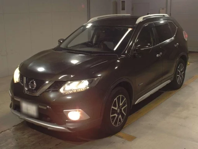 Nissan X-TRAIL