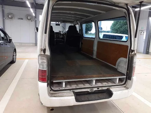 Nissan CARAVAN VAN