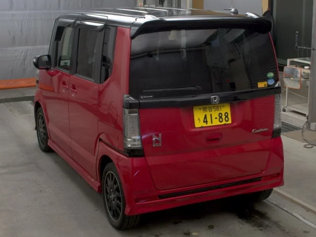 Honda N BOX