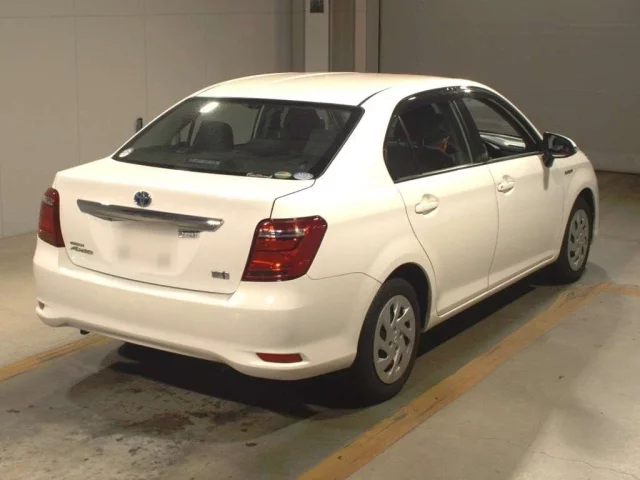 Toyota COROLLA AXIO