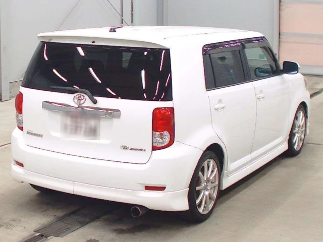 Toyota COROLLA RUMION