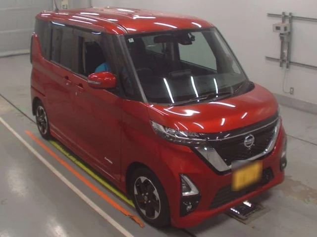 Nissan ROOX