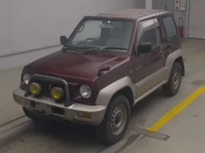 Mitsubishi PAJERO JR