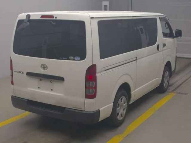 Toyota REGIUS ACE VAN