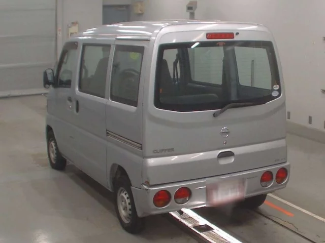 Nissan CLIPPER VAN
