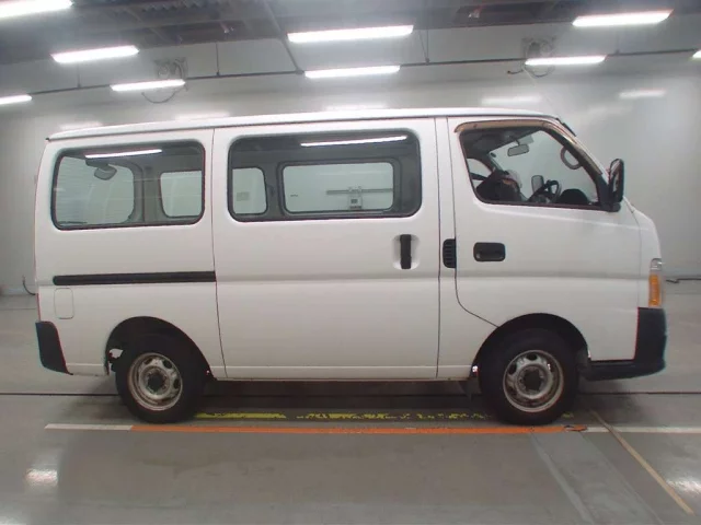 Nissan CARAVAN VAN