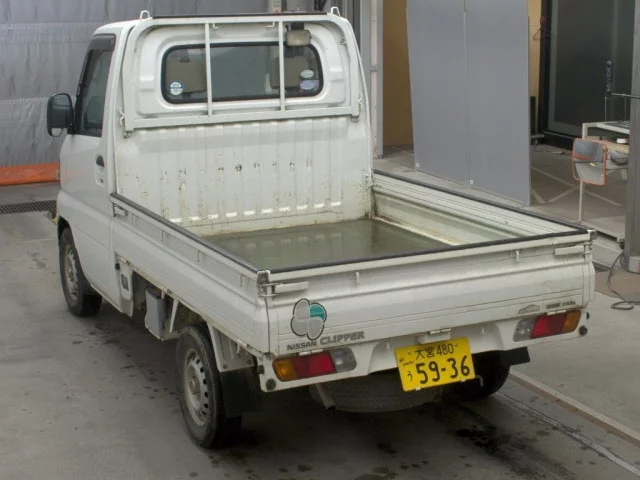 Nissan CLIPPER TRUCK