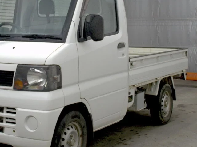 Nissan CLIPPER TRUCK