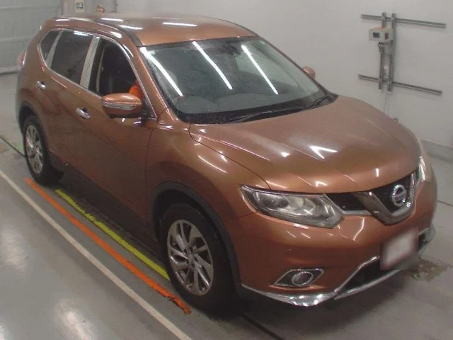 Nissan X-TRAIL