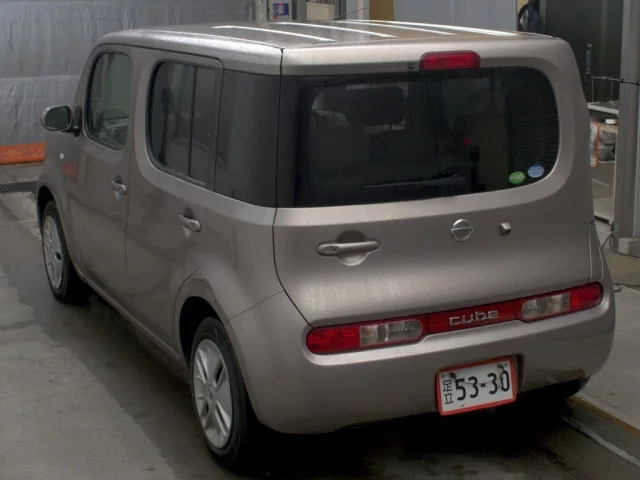Nissan CUBE