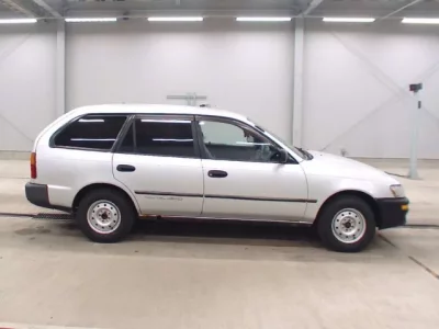 Toyota COROLLA VAN