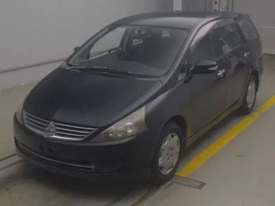 Mitsubishi GRANDIS