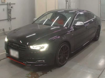 Audi S5