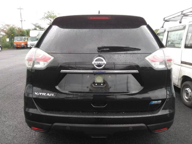 Nissan X-TRAIL