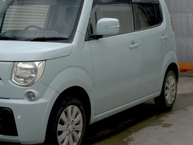 Suzuki MRWAGON